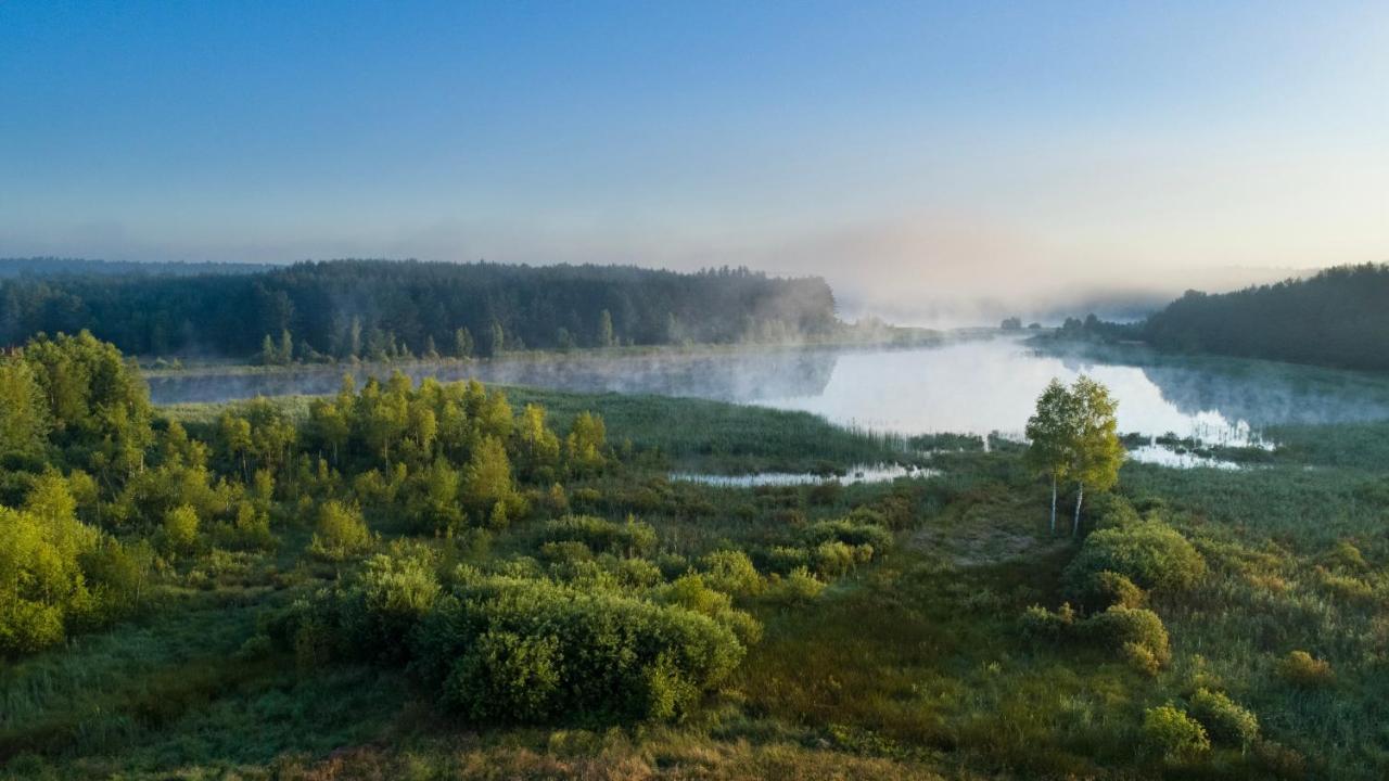 Domek Czerwony Kapturek Villa Plocice Exteriör bild